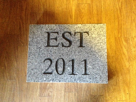 Establish Year Stone Plate