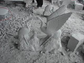 red crowned crane carving