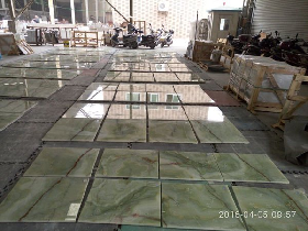 Green Onyx Flooring Tile Layout