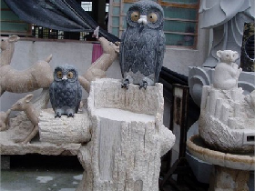 Night Owl on Tree Carving