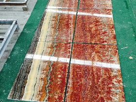 Ruby Onyx Flooring Tile Layout