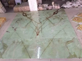 Green Onyx Mirror Effect Floor Tile