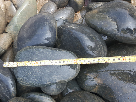 Big Black River Rock 20cm