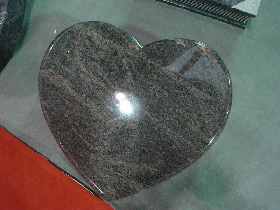 Paradiso Granite Heart Headstone