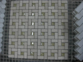 Marble Mixed wth Glass Mosaic