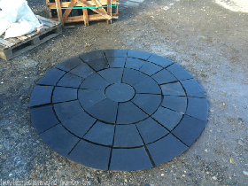 Natural Black Limestone circle kit 1.8m diameter
