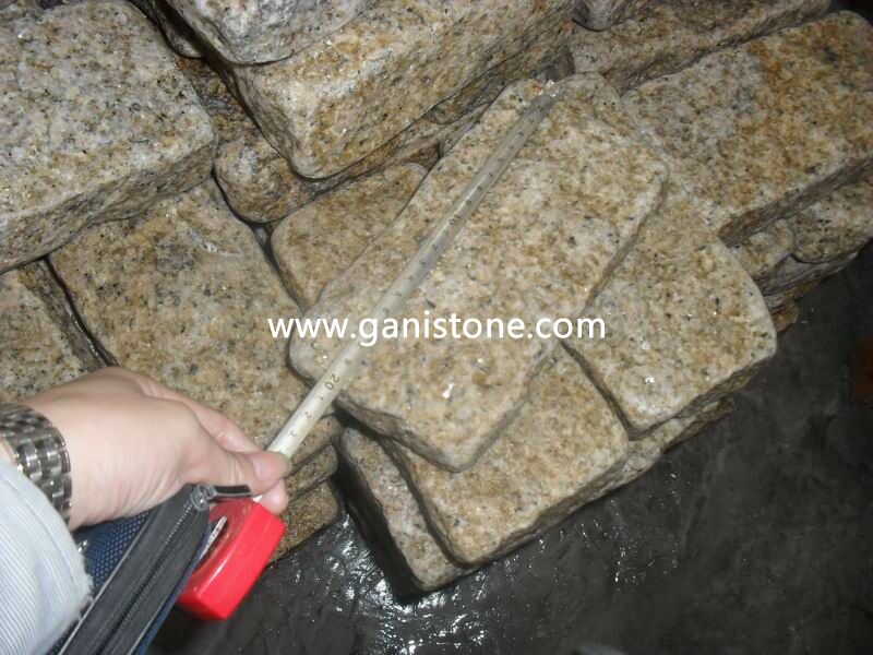 GIALLO FANTASIA Granite Cobbles