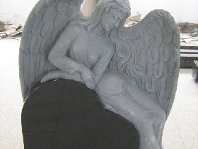 Angel Holding Heart Granite Monument 004