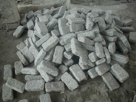 Tumbled Granite cobblestones