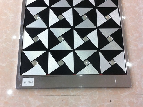 Metallic Mosaic Tiles 028