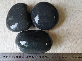 10cm Black River Pebble