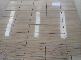 Serpeggiante Marble Flooring Dry Lay