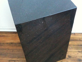 modern blackgranite pedestal cub display base