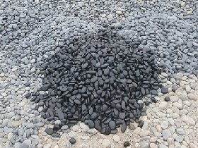 Black Natural Flat Pebble