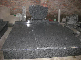 Poland Granite Tombstone 002