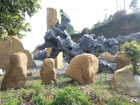 Yellow Boulder Stone for Outdoor Pool Decoration