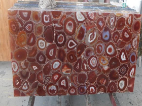 red agate baseplate with artificial stone slab