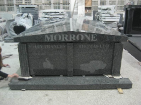 Granite Family Mausoleum 005