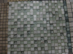 Green Glass Mixed with Carrara White Marble Mosaic