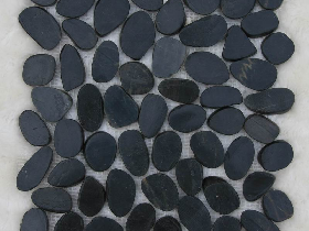 Black Sliced River Pebble Mosaic Tile