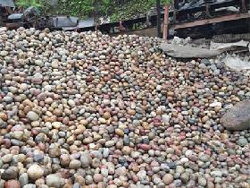 river stone pebbles