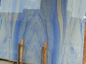Azul Macaubas Marble Mirror Pattern